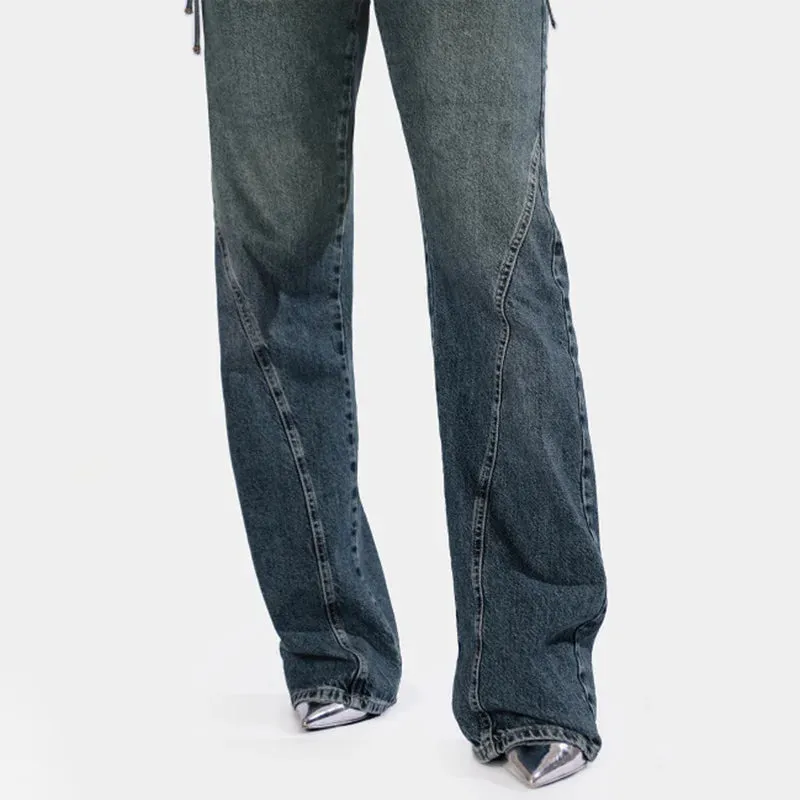 V-strap straight jeans