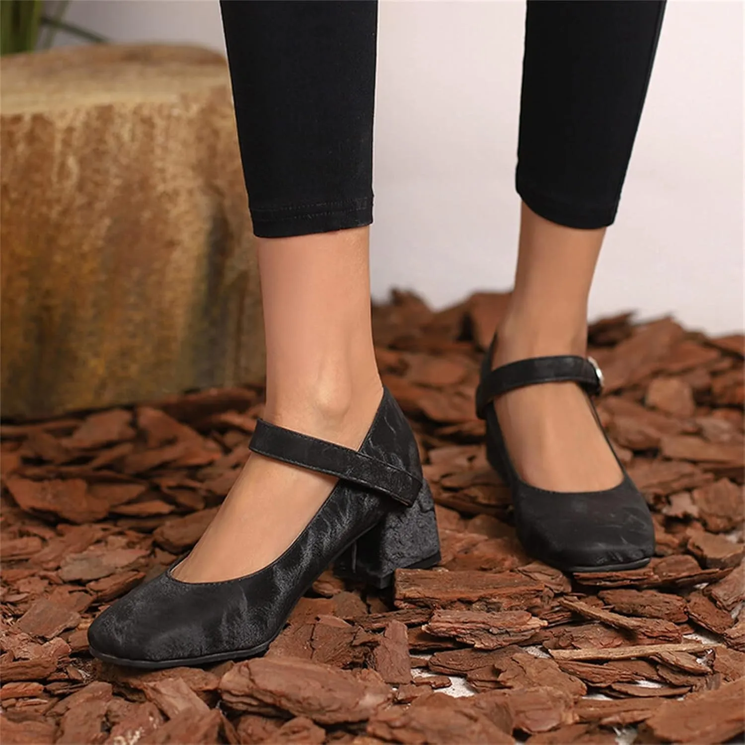 Work Shoes Women Non Slip Mary Jane Closed Toe Chunky Heels Square Toe Dress Shoes T Strap Block Pumps