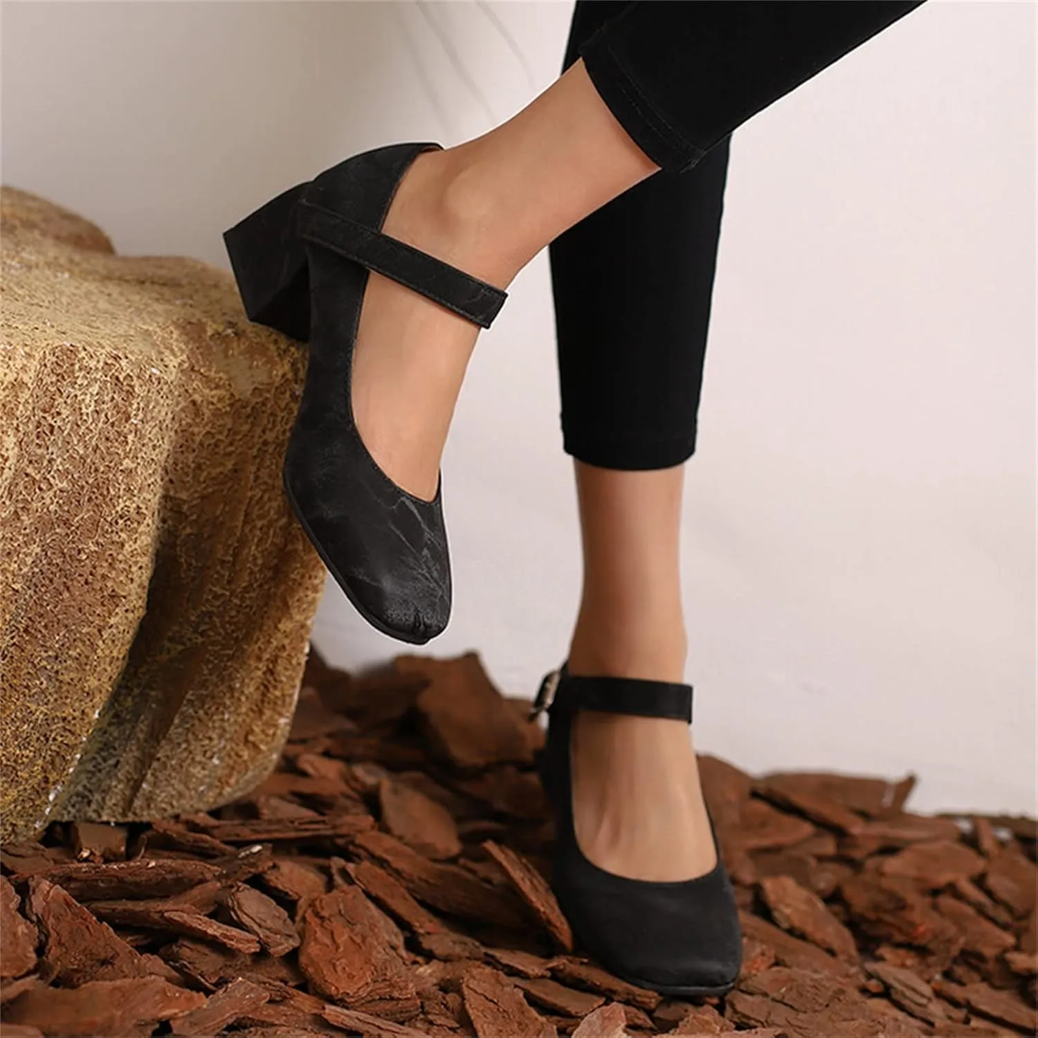 Work Shoes Women Non Slip Mary Jane Closed Toe Chunky Heels Square Toe Dress Shoes T Strap Block Pumps